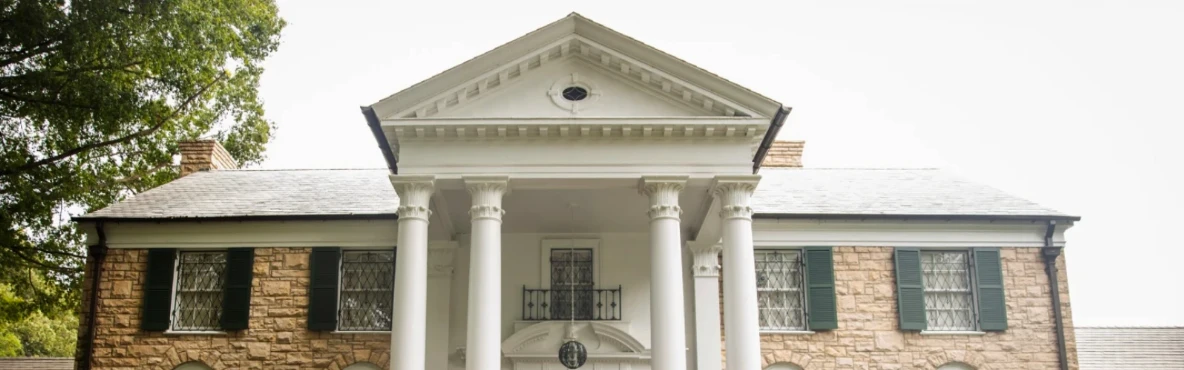 Best Places to Stay Near Graceland: A Home Base for Exploring Elvis’s Memphis
