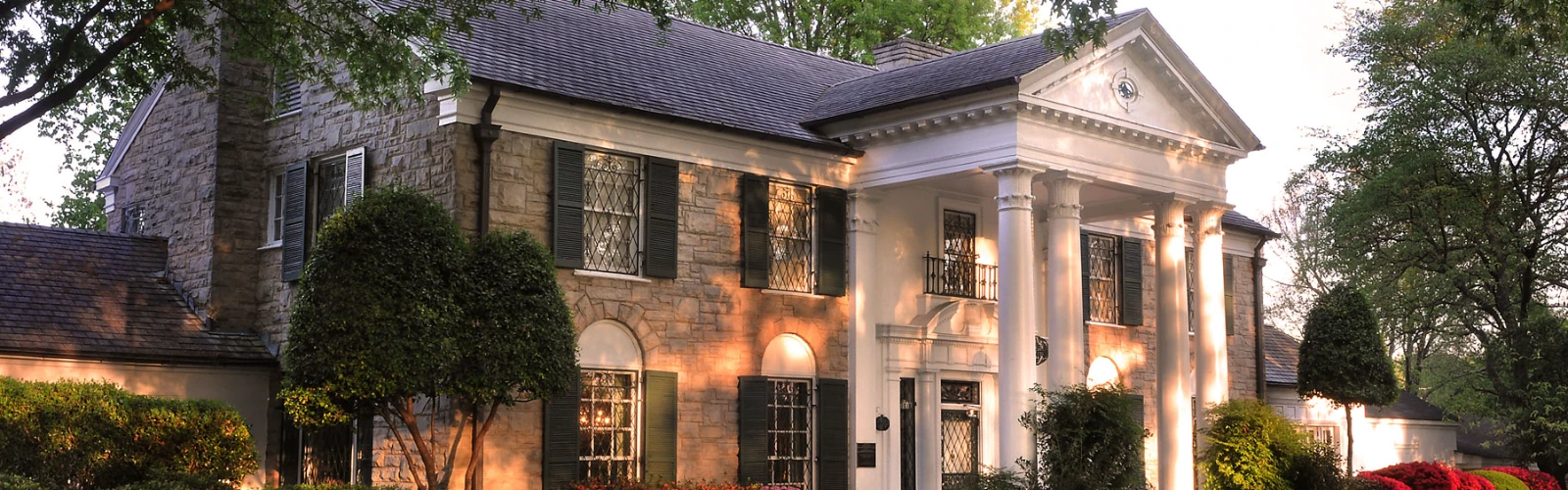 Your Guide to Cozy and Convenient Stays Near Graceland, Memphis