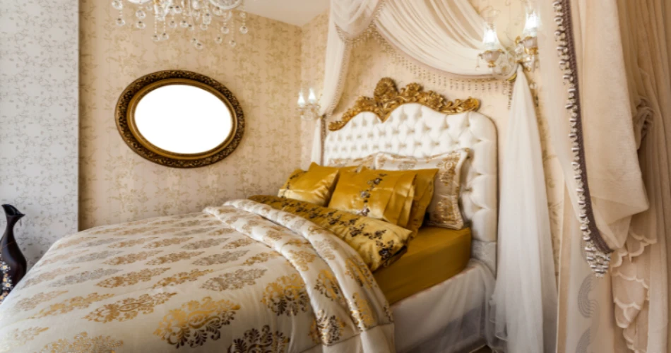 Unforgettable Stays Near Graceland: Where Elvis Fans Should Rest Their Heads
