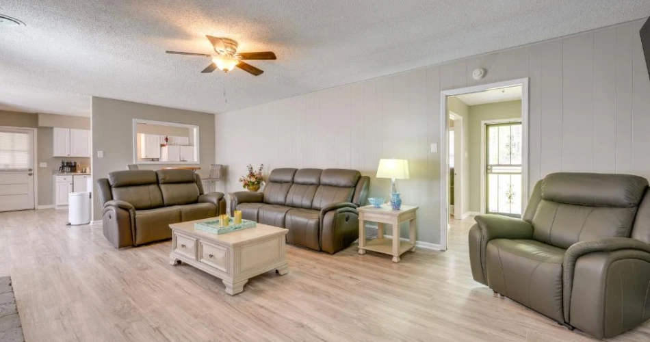 Unforgettable Stays Near Graceland: Where Elvis Fans Should Rest Their Heads

