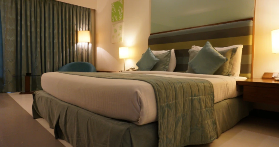 Unforgettable Stays Near Graceland: Where Elvis Fans Should Rest Their Heads
